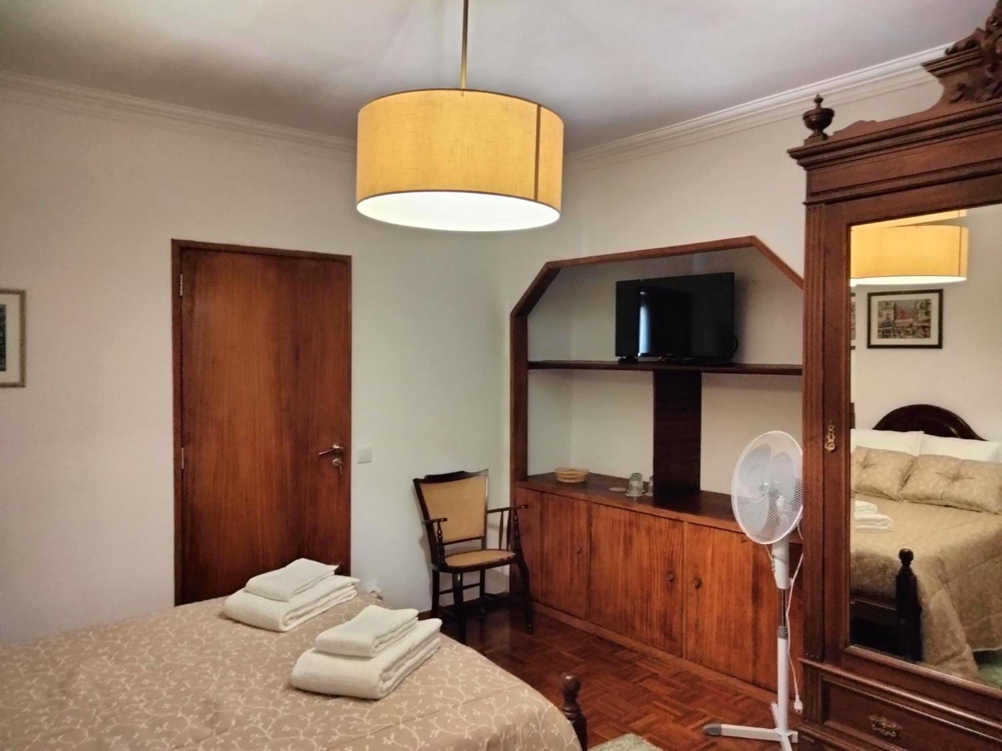 Casa Xantarim Bed & Breakfast Santarem Exterior photo